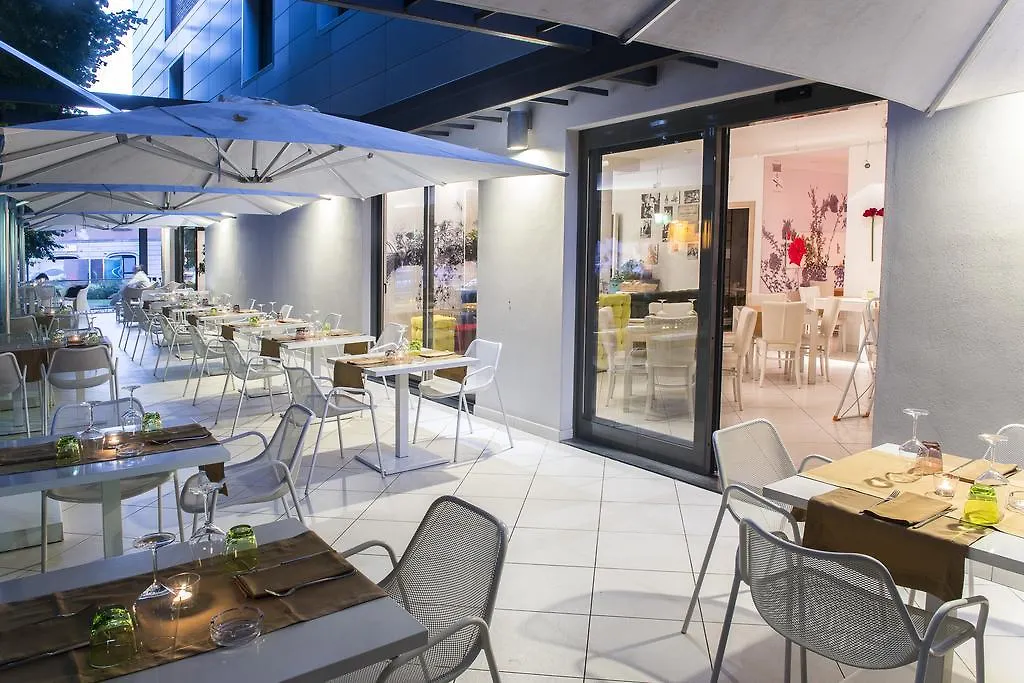 Hotel Mariet Lombardy Romano di Lombardia